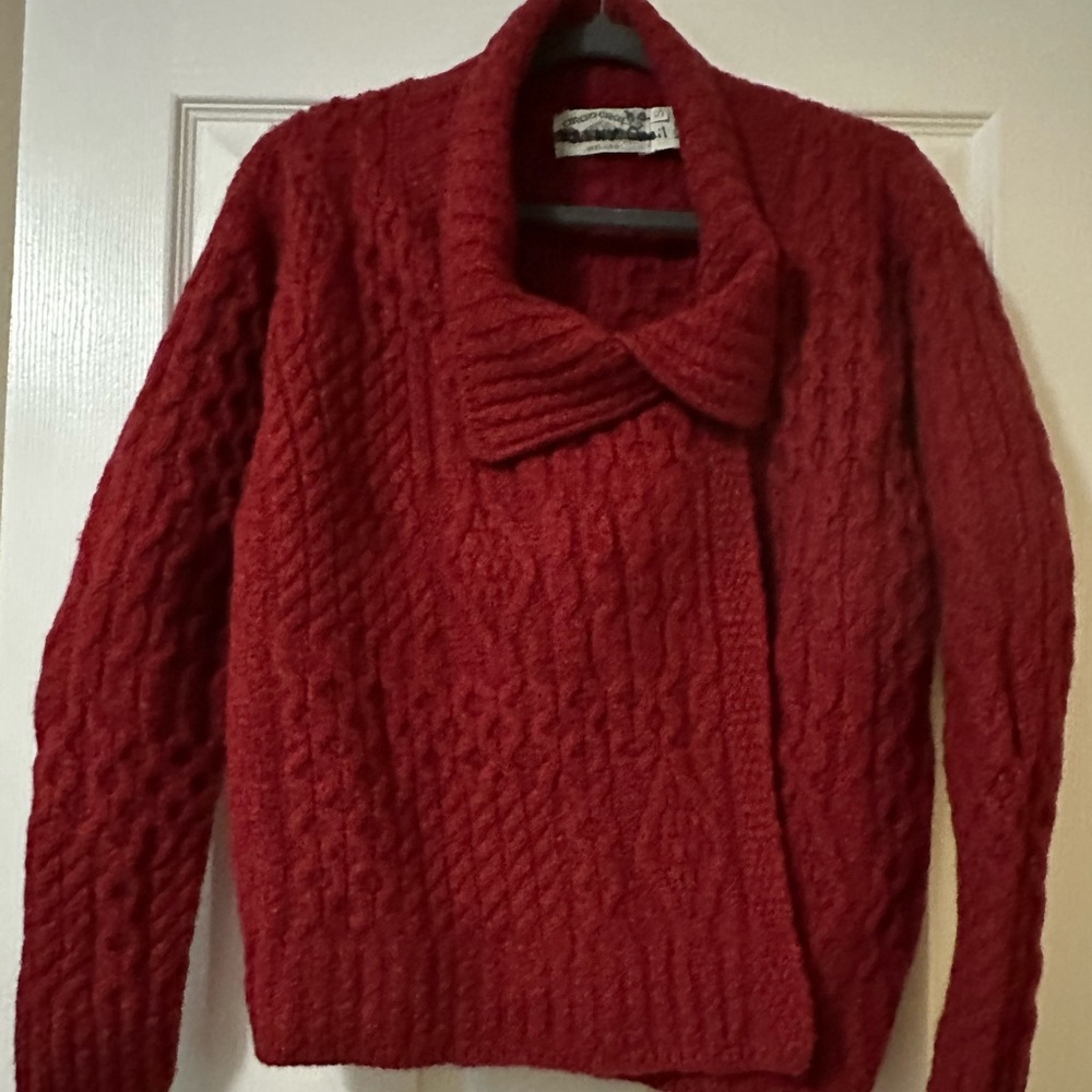 Cozy Red Aran 100 % Merino Wool Cable Knit Sweater